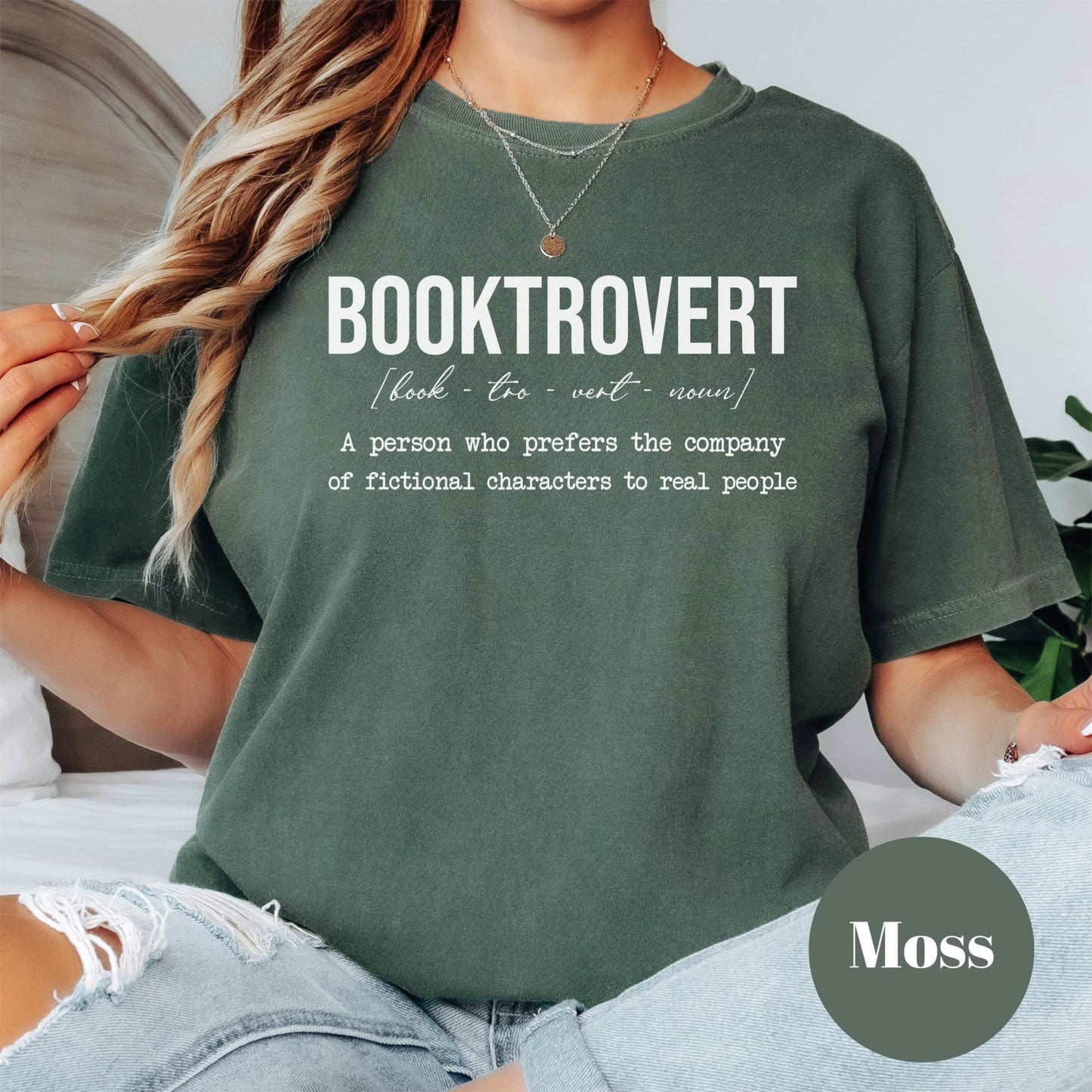 Booktrovert Shirt, Funny Book Lover Tee, Comfort Colors® T-Shirt, Introvert Gift for Readers, Bibliophile Aesthetic, Bookish Graphic Tee