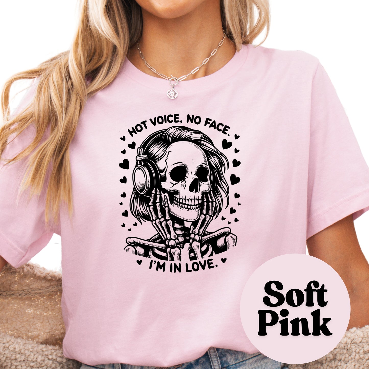 Hot Voice No Face Shirt, Smutty romance Narrator Tee – Skeleton Headphones Top – Booktok Shirt – Audio Lover Gift – Romance Tropes Shirt